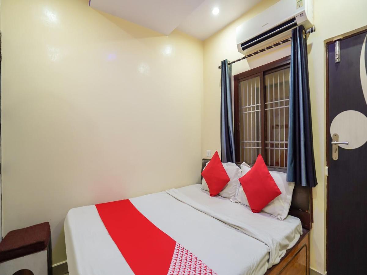 Oyo 75627 New Ankit Guest House Варанаси Экстерьер фото