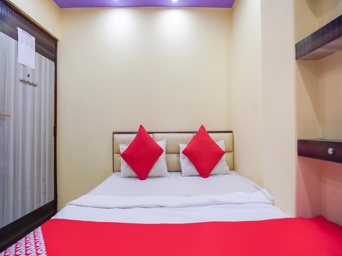 Oyo 75627 New Ankit Guest House Варанаси Экстерьер фото